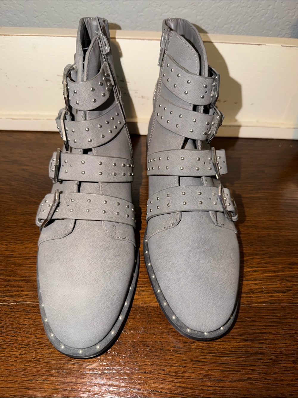 🎉Forever 21 Gray Studded Buckle Ankle Booties